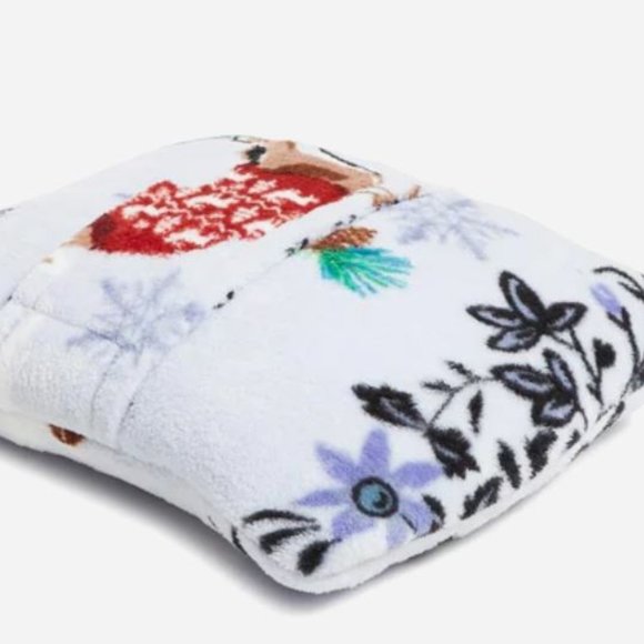 Vera Bradley Bedding Vera Bradley Fleece Travel Blanket Merry